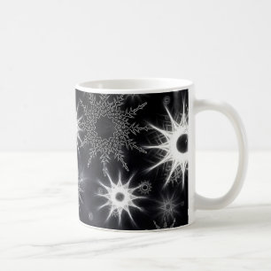 Eiskristallmuster auf Schwarz Kaffeetasse
