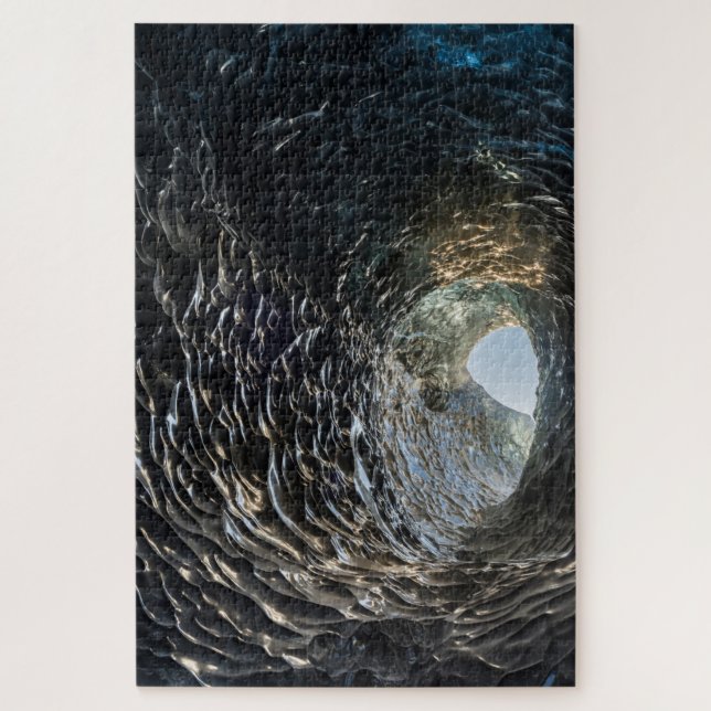 Eisöffnung in einer Eishöhle Puzzle (Vertikal)