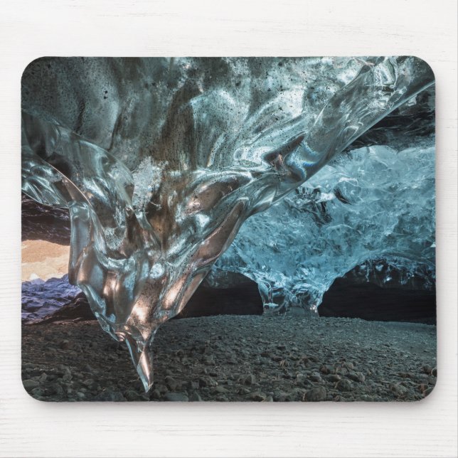 Eisstockwerk in einer Eishöhle Mousepad (Vorne)