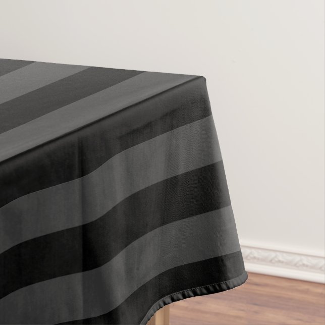 Elagnat Black & Smoky Black Vertical Stripes Tischdecke (Beispiel)