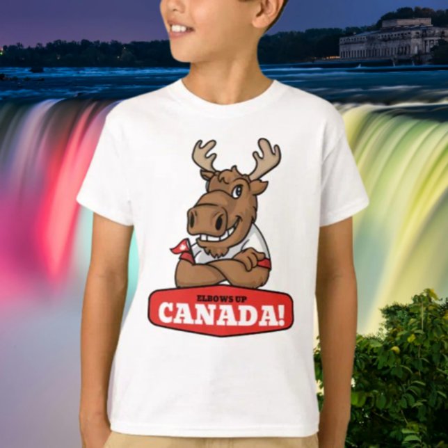 Elbows Up Canada! Funny Moose Holding Flag Kids T-Shirt (Von Creator hochgeladen)