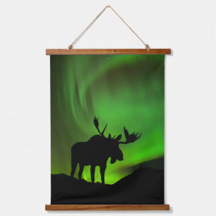 Elch mit grüner Aurora Borealis, Alaska Wandteppich Mit Holzrahmen