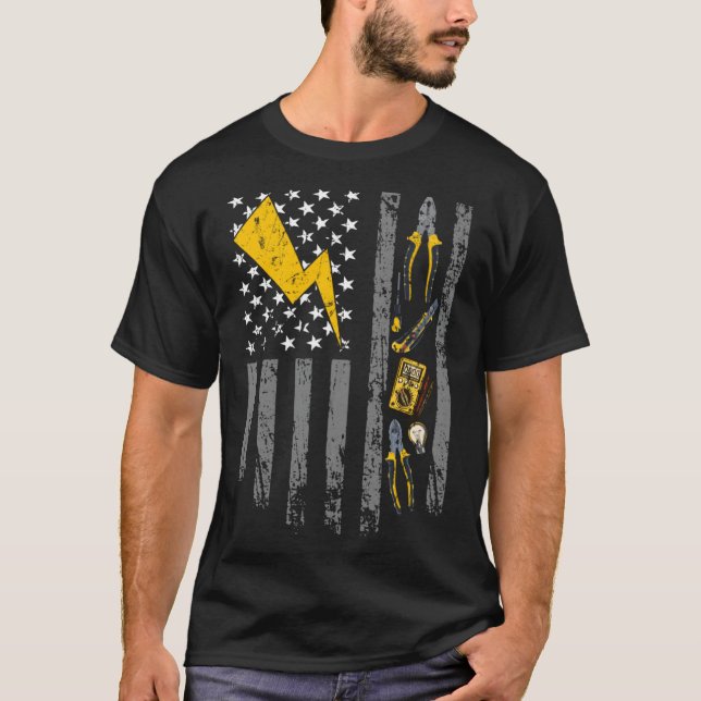 Electrical USA Flag Spannungsverhältnis Lineman Ci T-Shirt (Vorderseite)