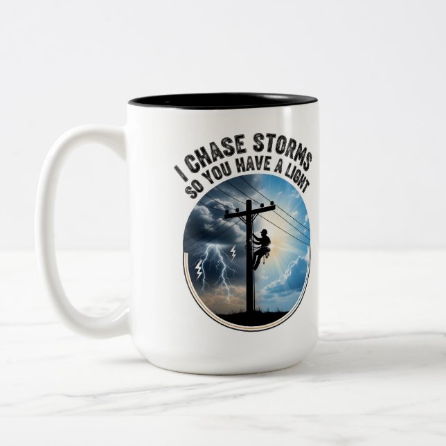 Electrical Worker Gift Modern Lineworker Zweifarbige Tasse (Links)