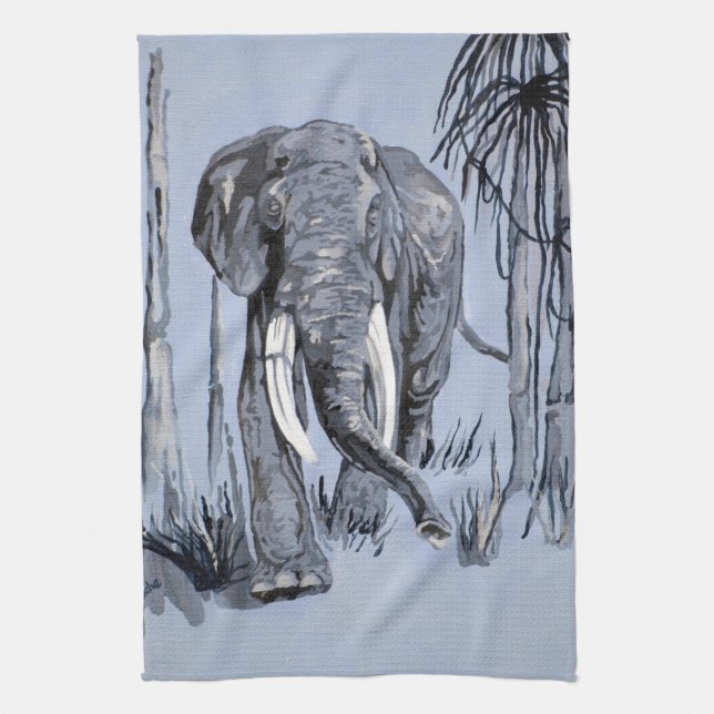 Elefant, der durch die waldreiche Savanne in Blau  Handtuch (Vertikal)