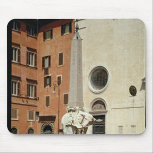 Elefant, der einen ägyptischen Obelisk, 1667 trägt Mousepad