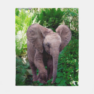 Elefant und Dschungel Fleecedecke