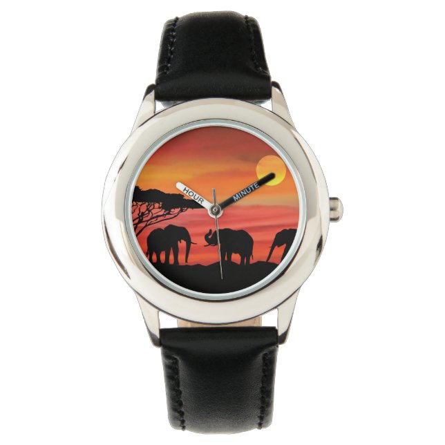 Elefanten im Serengeti Sunset Armbanduhr (Vorderseite)