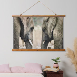 Elefantenliebe Wandteppich Mit Holzrahmen