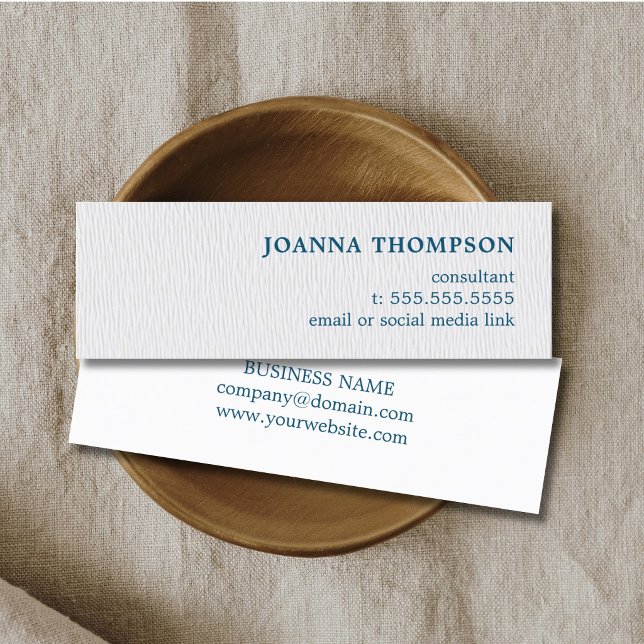 Elegan Simple Texture White Blue Consultant Mini Visitenkarte (Von Creator hochgeladen)