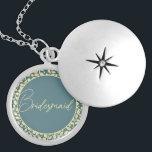 EleganBlue und Cream Leaf Bridesmaid Medaillon<br><div class="desc">Dieses schöne Schloss ist ein besonderes Accessoire für die Bridesmaid. Das Logodesign ist in den Farben Blau und Creme gehalten und weist ein cremefarbenes Blatt-Muster auf, das eine Touch von Eleganz und natürlicher Schönheit verleiht. Die verborgene Botschaft ist eine besondere Touch, die diesen Platz für die Bridesmaid noch bedeutsamer machen...</div>