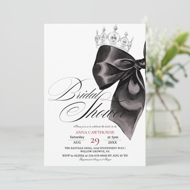 Elegance Black Bow Bridal Shower Einladung (Stehend Vorderseite)