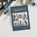 Elegant 6 Foto Collage Shalom Hanukkah Folien Feiertagskarte<br><div class="desc">Freuen Sie sich auf diese modernen Hanukkah-Urlaubskarten,  die 6 Ihrer beliebtesten Fotos in einer Gitterkollektion enthalten. "Shalom" erscheint oben in goldener Folie,  die mit kleinen Sternen geschmückt ist. Personalisieren Sie Ihren Urlaub Gruß,  Familienname und das Jahr unten rechts.</div>