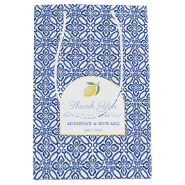 Elegant Arch Lemons Blue Tiles Wedding Willkommen Mittlere Geschenktüte