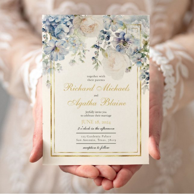 Elegant Azure Blue Floral Wedding Einladung (Von Creator hochgeladen)