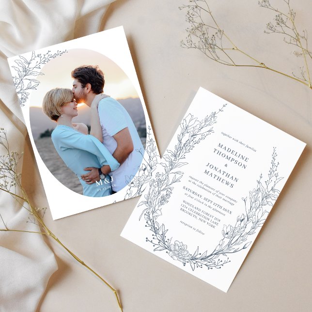 Elegant Azure Ivory Floral Monogram Foto Wedding Einladung (Von Creator hochgeladen)