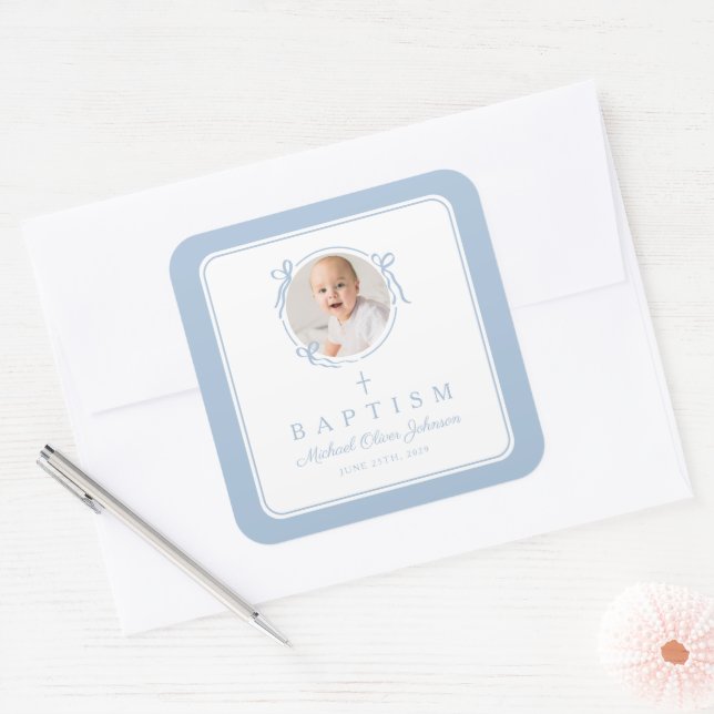 Elegant Baby Blue Boy Photo Baptism Quadratischer Aufkleber (Umschlag)