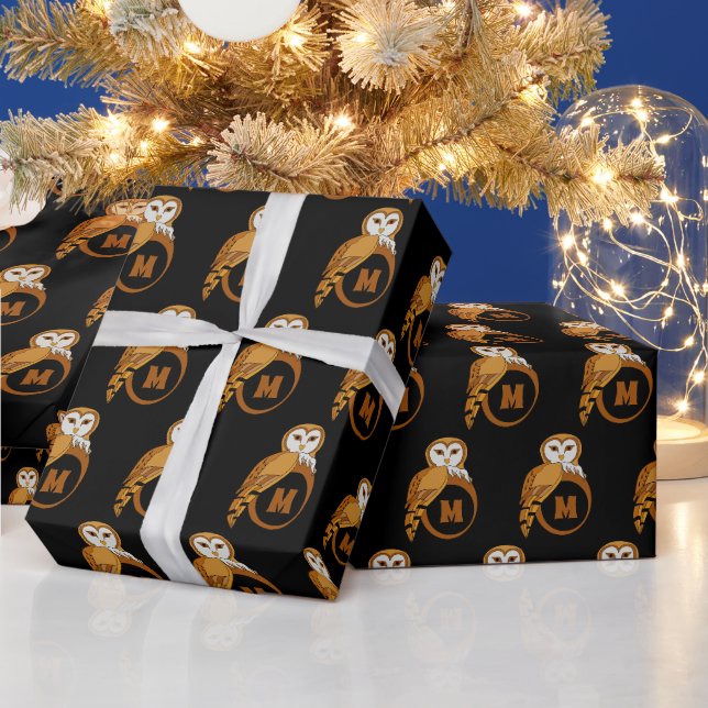 Elegant Barn Owl Monogram Geschenkpapier (Feiertage)