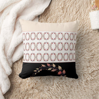 Elegant Black Cream And Clay Kissen
