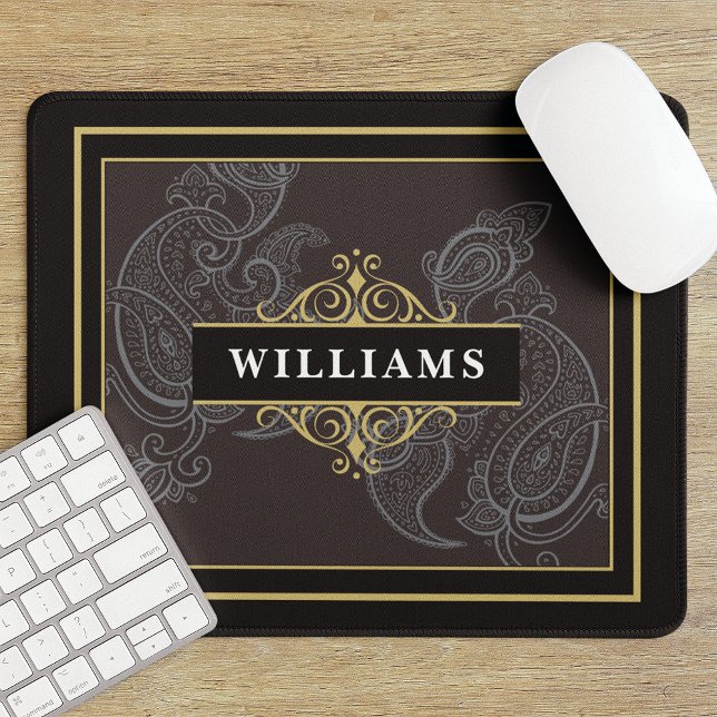 Elegant Black Gold Paisley Mit Monogramm Mousepad (Von Creator hochgeladen)