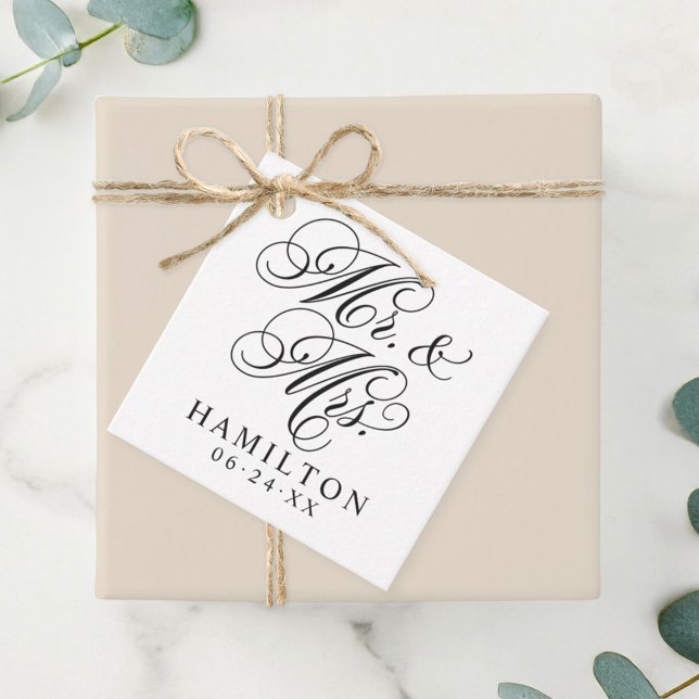 Elegant Black Mr. und Mrs. Script Custom Monogram Geschenkanhänger (Von Creator hochgeladen)
