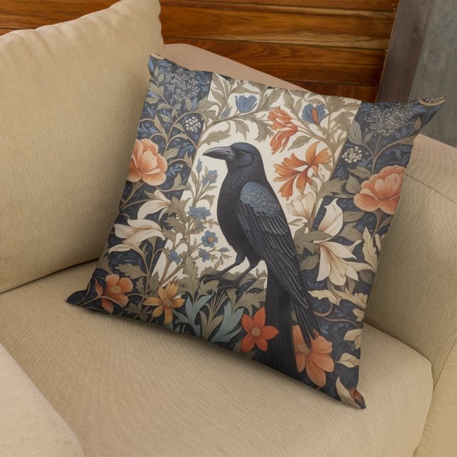 Elegant Black Raven William Morris Inspiriert Kissen (Von Creator hochgeladen)