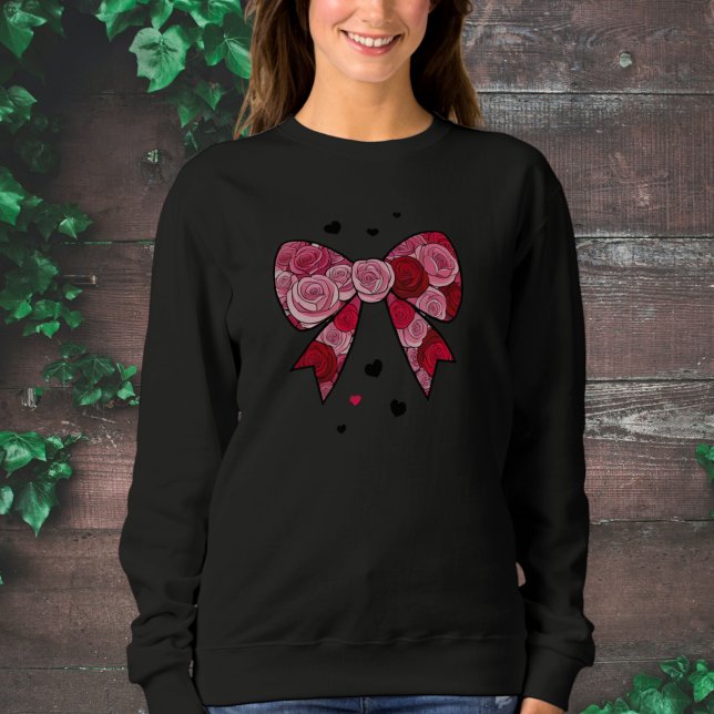 Elegant Black Sweatshirt with Red Bow Print  (Von Creator hochgeladen)