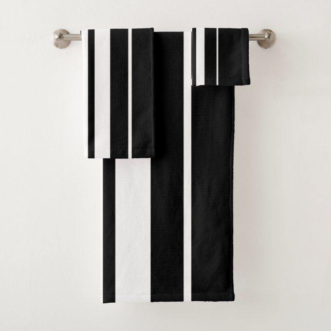 Elegant Black &White Stripes Pattern  Badhandtuch Set (Insitu)