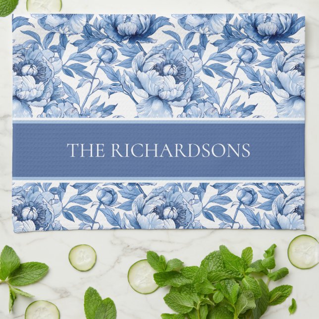 Elegant Blue and White Chinoiserie Floral Pattern Geschirrtuch (Gefaltet)