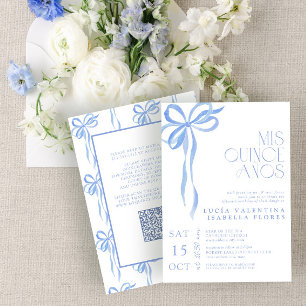 Elegant Blue Bow Mis Quince Años QR Quinceañera Einladung