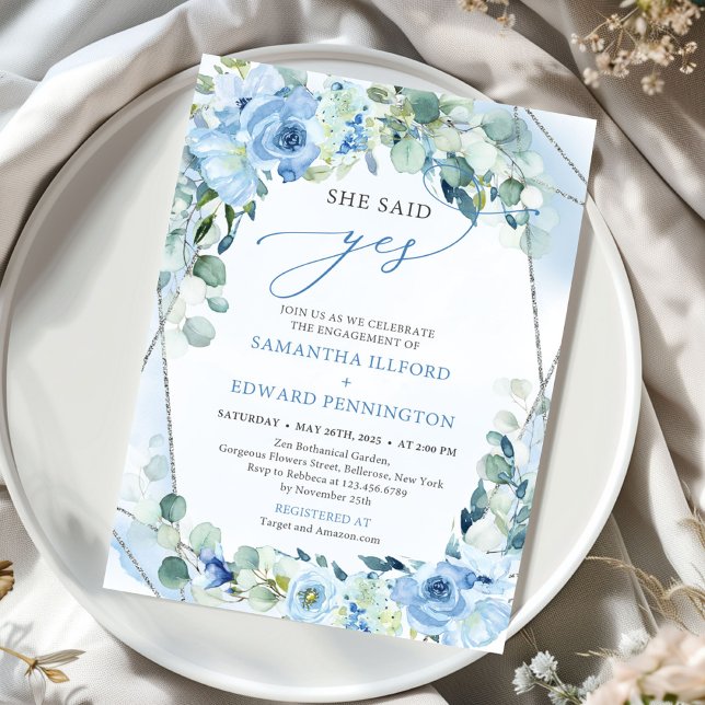 Elegant Blue Floral Salbei grün Silber sagte sie Y Einladung (modern calligraphy script blue flowers sage she said yes invitation)