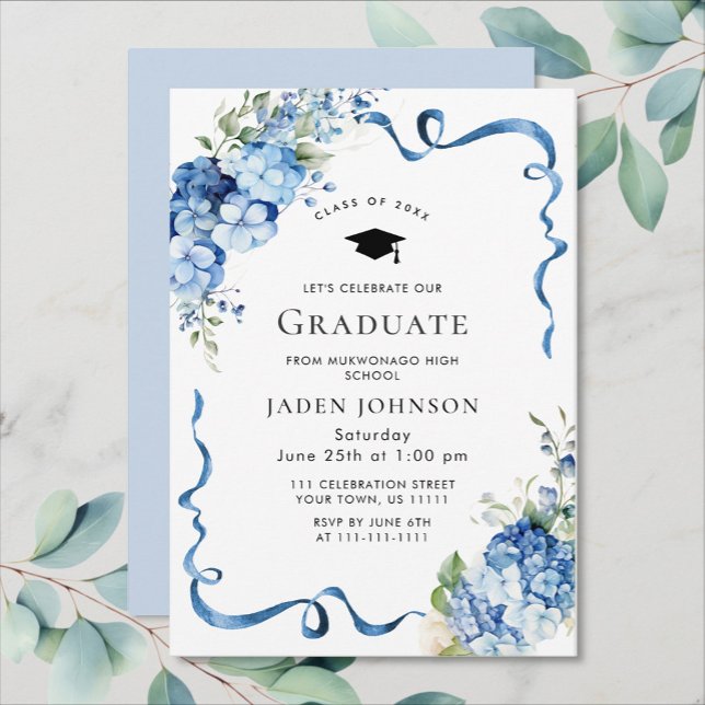 Elegant Blue Hydrangea Bow Ribbon Graduation Party Einladung (Von Creator hochgeladen)