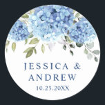 Elegant Blue Hydrangea Eucalyptus Wedding Runder Aufkleber<br><div class="desc">Für weitere Anpassungen klicken Sie bitte auf den Link "Weitere Anpassung" und verwenden Sie unser Design-Tool,  um diese Vorlage zu ändern. Wenn Sie Hilfe oder passende Artikel benötigen,  kontaktieren Sie mich bitte.</div>