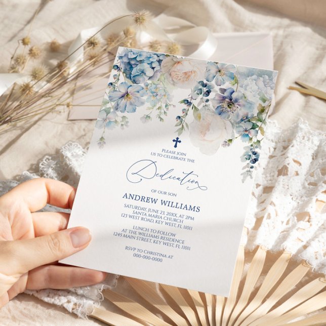 Elegant Blue Hydrangea & Rose Dedication Einladung (Von Creator hochgeladen)