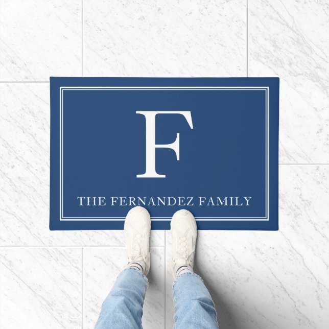 Elegant Blue Initial Familienname Fußmatte (Indoor)