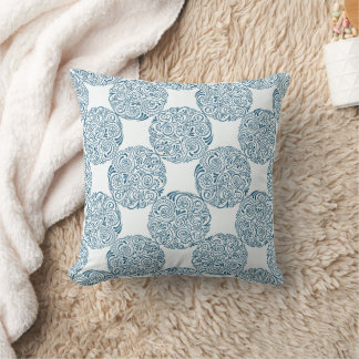 Elegant Blue Midnight Baroque Bloom Throw Pillow Kissen