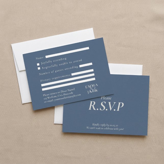 Elegant Blue Serif Ampere und Hochzeit RSVP Karte (Elegant Blue serif ampersand wedding RSVP Card.)