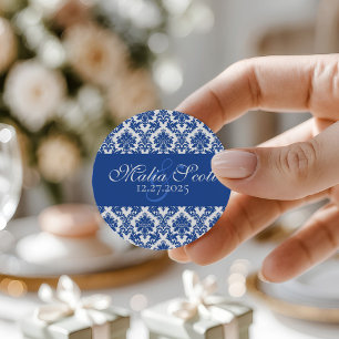 Elegant Blue White Damask Wedding Gefallen Runder Aufkleber
