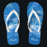 Elegant Blue White Something Blue Wedding Bride Flip Flops<br><div class="desc">Diese eleganten Flip Flops mit klassischem Blau- und Weißgradientenmuster sind eine hübsche Idee für Ihre Hochzeit. Sie fügen Ihrem Hochzeitstag, Junggeselinnen-Abschied oder anderen Feierlichkeiten eine stilvolle Glamour hinzu. Strich Anpassen Sie es mit Ihrer Formulierung durch die Vorlagenfelder. Wenn Sie gewollt haben, um den Stil, die Farbe oder die Textplatzierung des...</div>