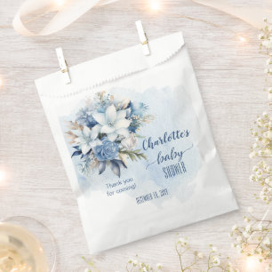 Elegant Blue Winter Floral Boy Baby Shower Geschenktütchen