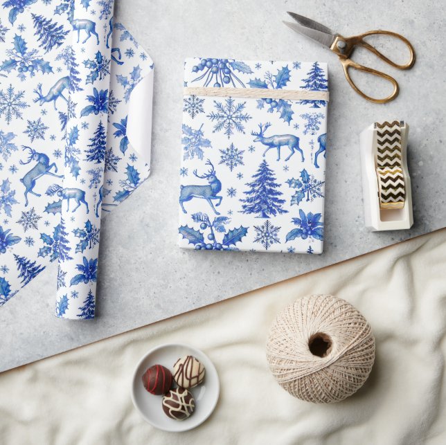 Elegant Blue Winter Wonderland Weihnachtsgeschenk  Geschenkpapier (Kunsthandwerk)