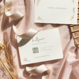 Elegant Boho Chic Wildblumen Hochzeiten QR-Code-UA RSVP Karte
