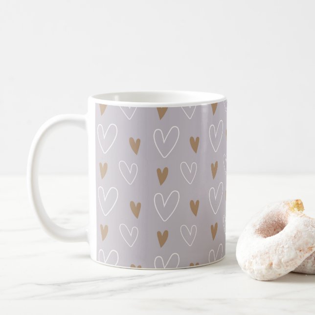 Elegant Boho Pastel Hearts Gray Gold Geschenk Kaffeetasse (Mit Donut)