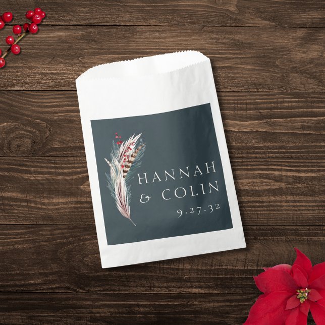 Elegant Boho Rustic Pampas & Pine Green Tan Red Fa Geschenktütchen (Von Creator hochgeladen)