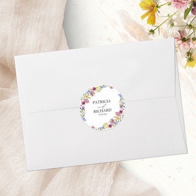 Elegant Boho Wildblume Wedding Runder Aufkleber (Von Creator hochgeladen)