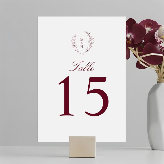 Elegant Botanical Monogram Burgundy Wedding Tischnummer (Von Creator hochgeladen)