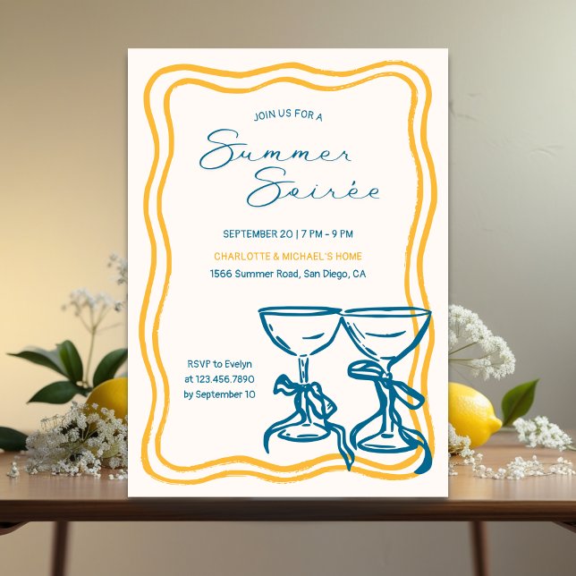 Elegant Bow Cocktail Summer Soirée Einladung (Elegant Summer Soirée Invitation – Modern Handwritten Script with Retro Frame & Cocktail Glasses)