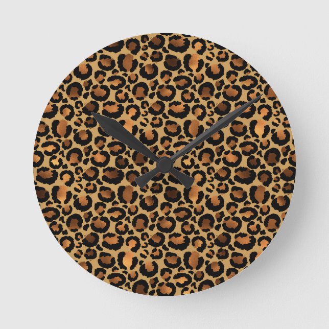 Elegant Brown Leopard Spots Wild Animal Glam Runde Wanduhr (Vorderseite)