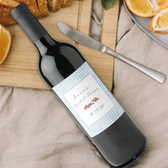 Elegant Brunch Brautparty Light Blue Gingham Weinetikett (Von Creator hochgeladen)