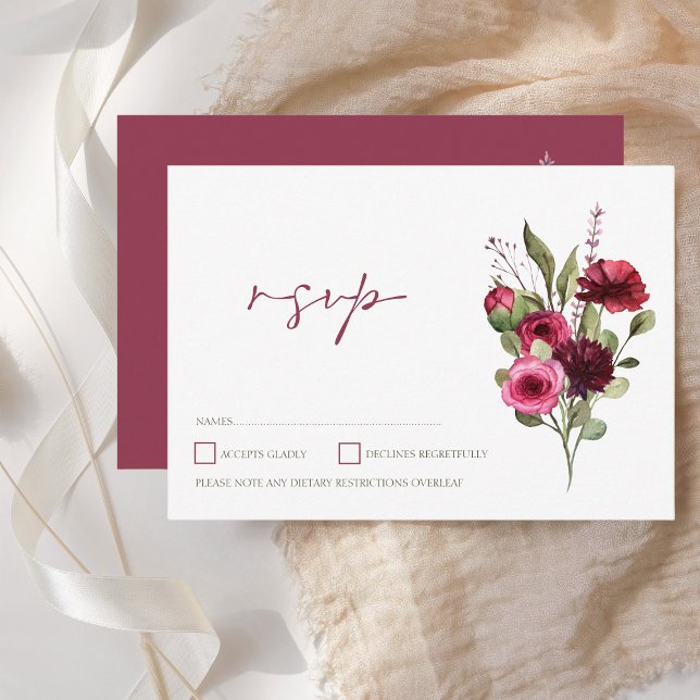Elegant Burgundy Floral Bouquet Wedding RSVP Karte (Elegant Burgundy Floral Bouquet Wedding RSVP Card)
